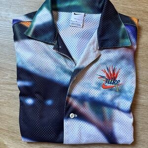 Nike Camp Colar Floral Shirt - Size M - Like New